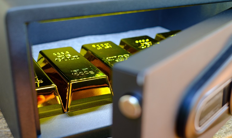Dlaczego warto kupować złoto anonimowo?