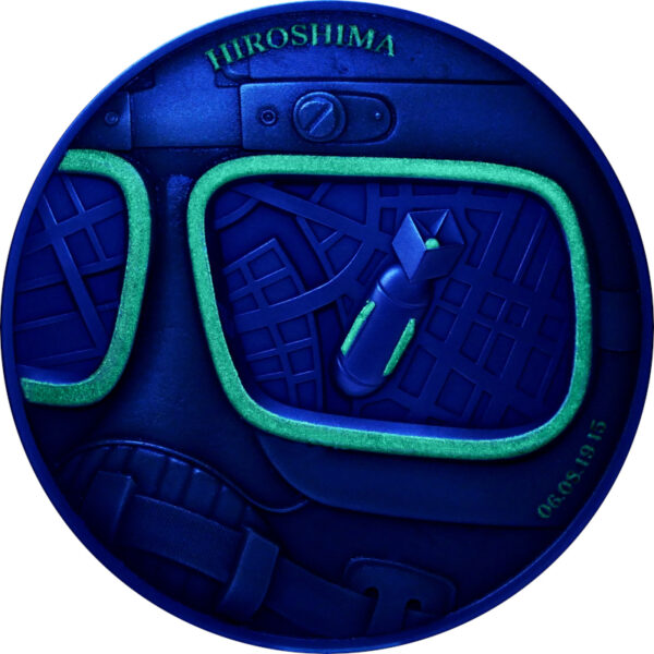 Srebrna moneta 5$ Hiroszima, Seria: Ludzkie tragedie rewers fluorescencja